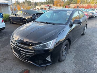 Used 2019 Hyundai Elantra SE w/ Cargo Package