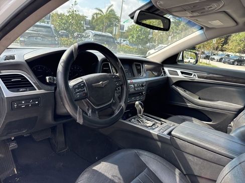 Used 2016 Hyundai Genesis 3.8 w/ Option Group 02 image 14