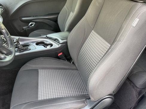 Used 2017 Dodge Challenger SXT w/ Blacktop Package image 18