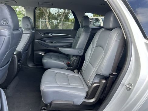 Used 2021 Buick Enclave Essence w/ Sound and Sites Package image 15