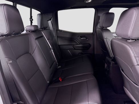 New 2025 GMC Canyon Elevation w/ Convenience Package image 28