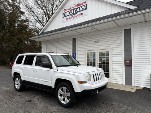 Used 2011 Jeep Patriot Latitude image 1