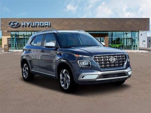 New 2026 Hyundai Venue SEL FWD image 11