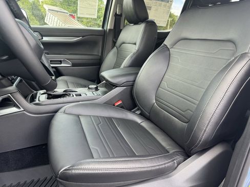 New 2025 Ford Ranger Lariat w/ Trailer Tow Package image 15