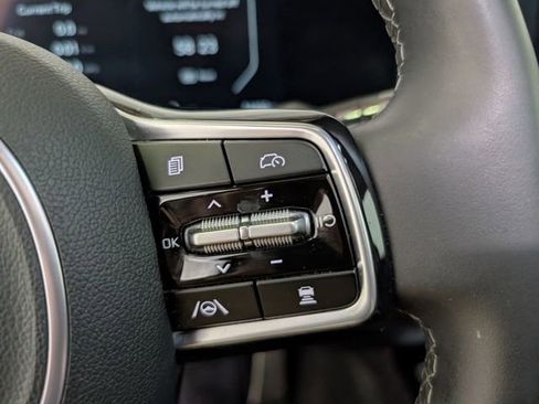 Used 2025 Kia Sorento SX AWD/4WD image 20