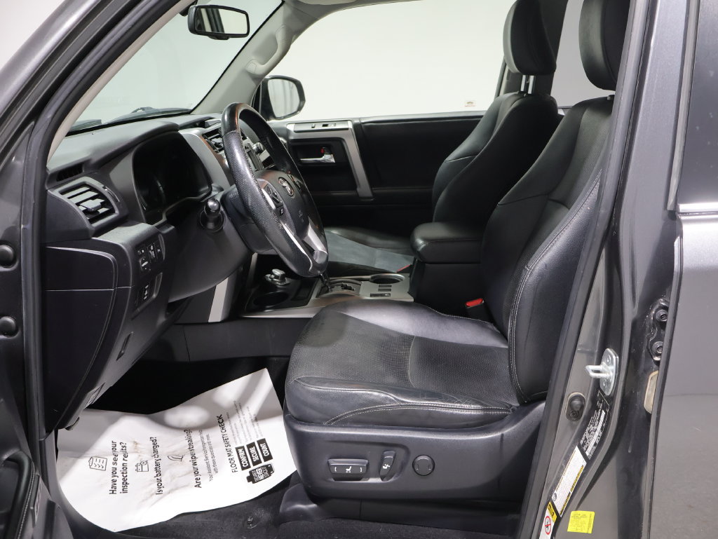 Used 2015 Toyota 4Runner Limited AWD/4WD image 10