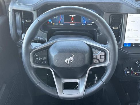 Certified 2025 Ford Bronco Badlands AWD/4WD image 8