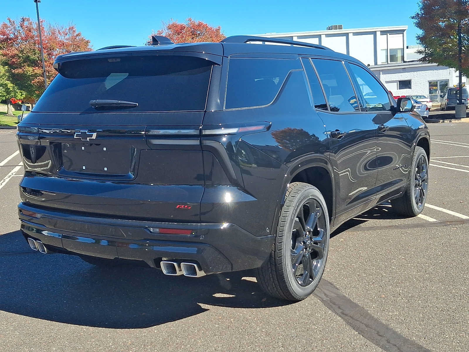 New 2027 Chevrolet Traverse RS FWD image 4