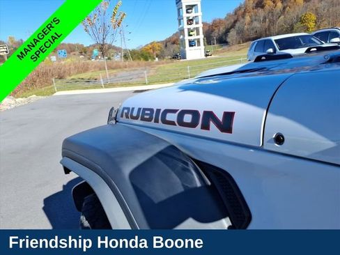 Used 2023 Jeep Wrangler Unlimited Rubicon w/ Xtreme 35 Tire Package AWD/4WD image 7