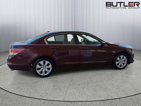 Used 2010 Honda Accord EX-L image 7