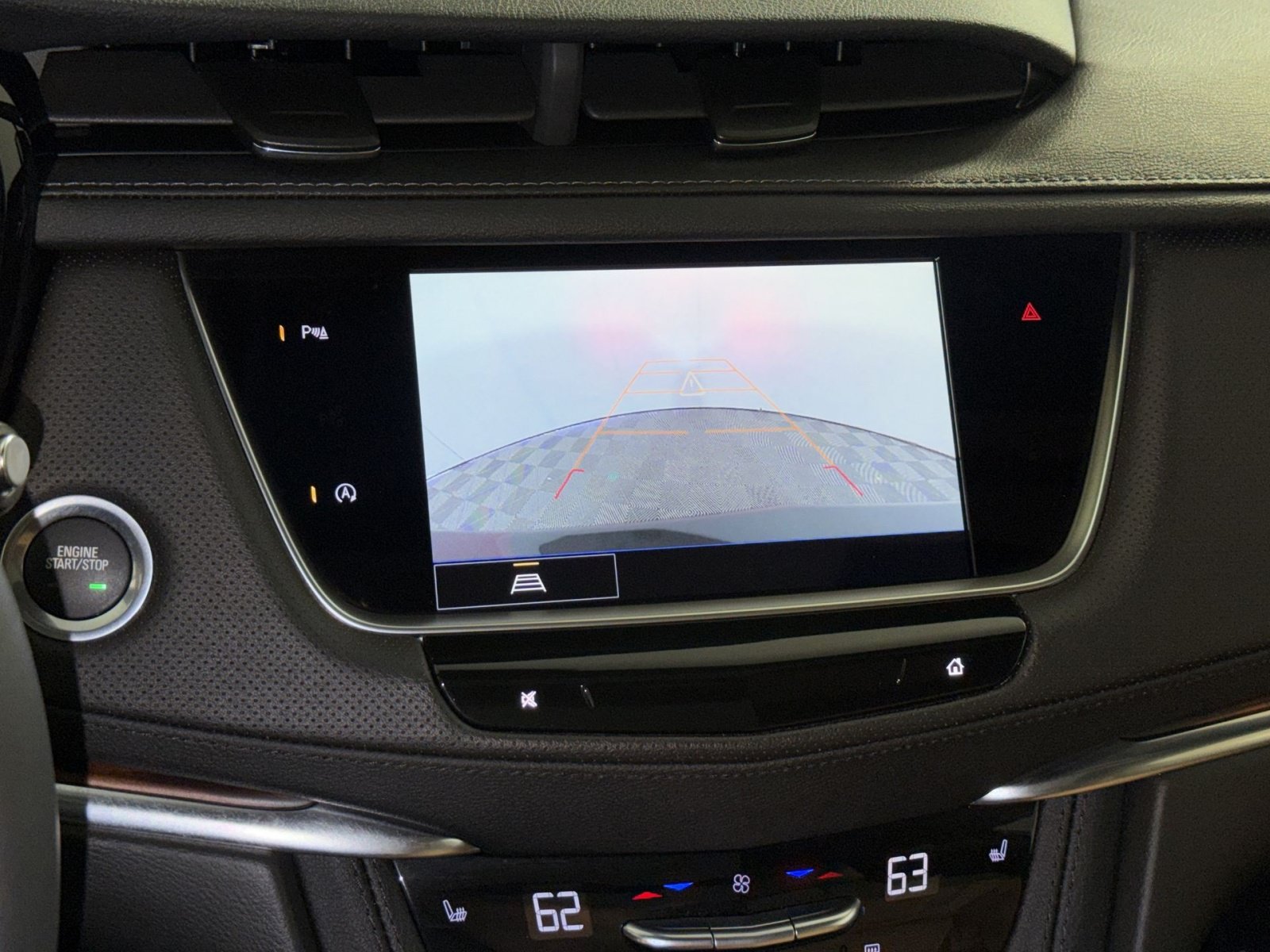 Used 2024 Cadillac XT5 Premium Luxury w/ LPO, Floor Liner Package AWD/4WD image 19