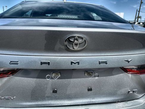 Used 2025 Toyota Camry LE FWD image 11