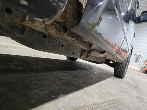 Used 2010 Ford F150 XLT image 30