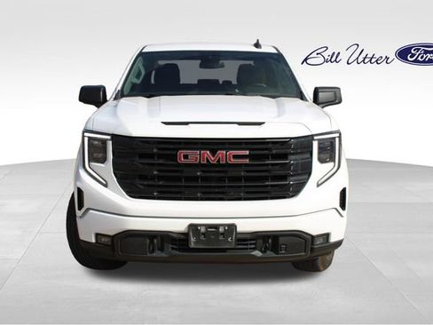 Used 2023 GMC Sierra 1500 Elevation image 2