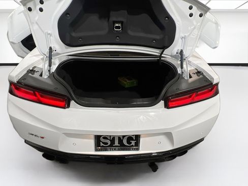 Used 2017 Chevrolet Camaro ZL1 image 19