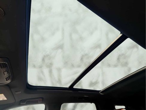 Used 2024 GMC Yukon Denali Ultimate image 21