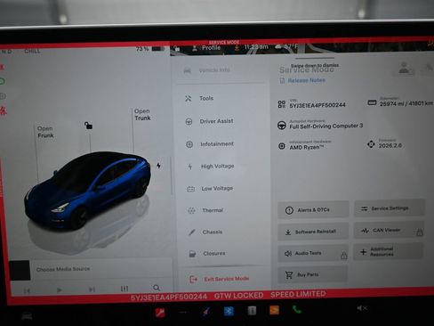 Used 2023 Tesla Model 3 Standard Range image 18