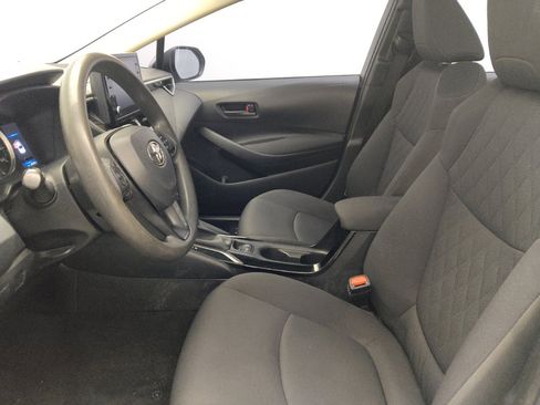 Used 2022 Toyota Corolla LE FWD image 17