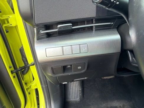 Used 2024 Hyundai Kona SEL AWD/4WD image 19
