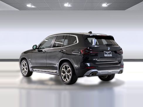 Used 2024 BMW X3 sDrive30i w/ Premium Package RWD image 3