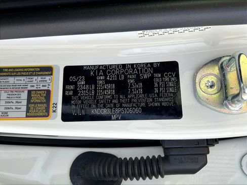 Used 2023 Kia Niro EX Touring FWD image 18