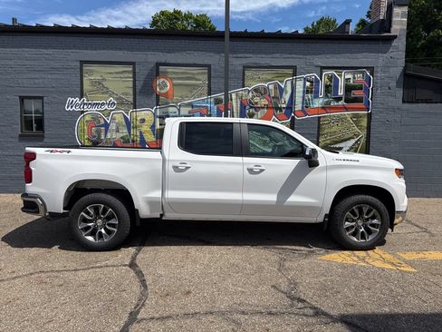 New 2026 Chevrolet Silverado 1500 LT AWD/4WD image 33