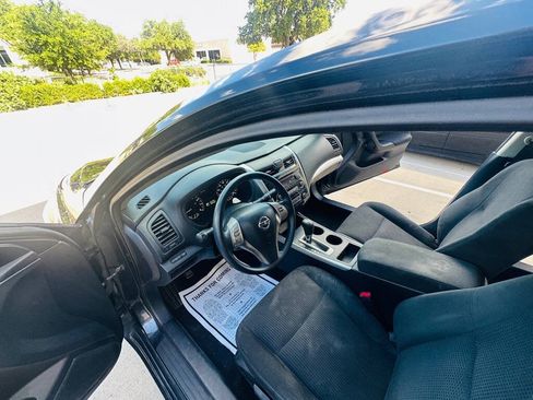 Used 2015 Nissan Altima 2.5 S FWD image 13