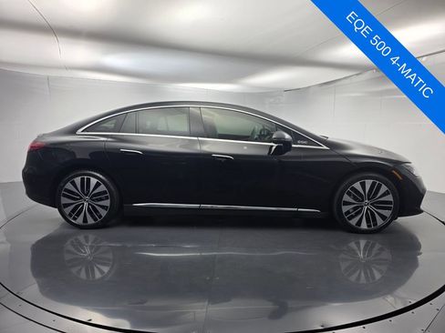 Used 2023 Mercedes-Benz EQE 500 4MATIC Sedan image 3