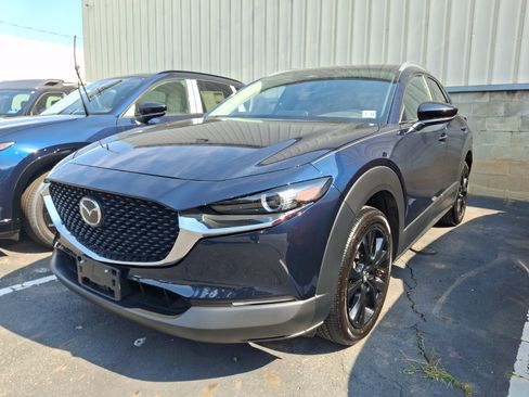 Used 2025 MAZDA CX-30 AWD 2.5 S w/ Select Sport Pkg image 3
