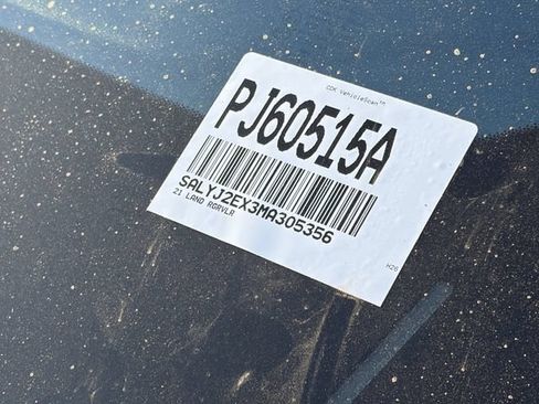 Used 2021 Land Rover Range Rover Velar S AWD/4WD image 11