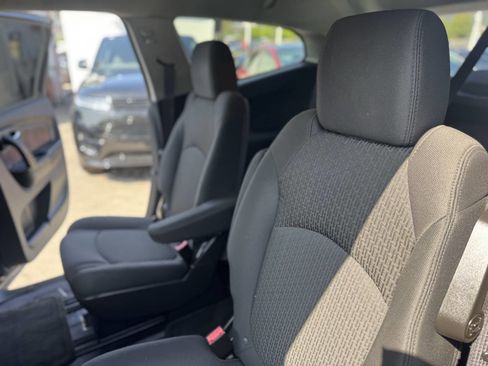 Used 2012 Chevrolet Traverse LT w/ All-Star Edition image 18