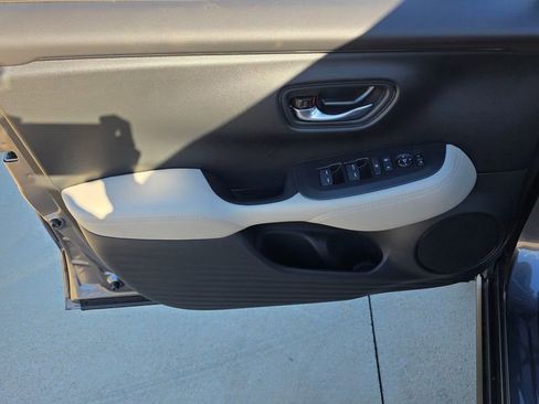 New 2026 Honda HR-V LX image 23