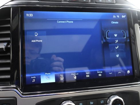 Used 2022 Ford F350 Lariat w/ Black Appearance Package AWD/4WD image 60