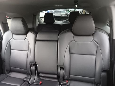 Used 2019 Acura MDX SH-AWD image 12