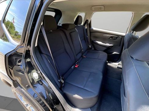 Used 2024 Nissan Rogue S FWD image 24