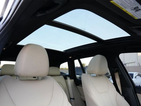 Used 2021 BMW X3 xDrive30i image 25