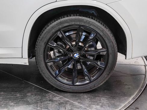 Used 2024 BMW X3 sDrive30i w/ M Sport Package RWD image 10