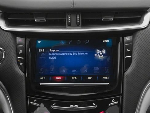 Used 2013 Cadillac XTS Premium image 17