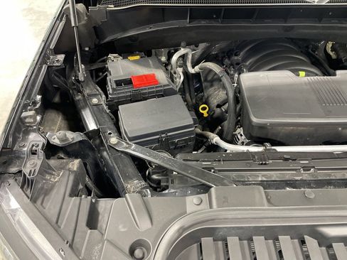 Used 2025 Chevrolet Silverado 1500 LT image 33