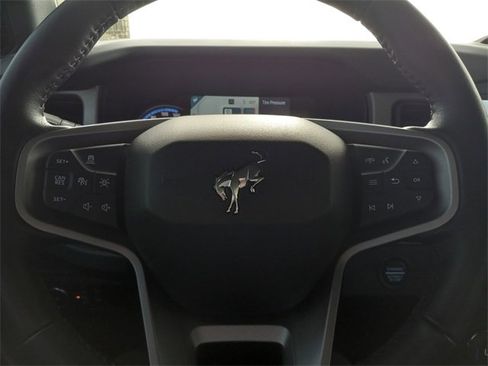 Used 2024 Ford Bronco Outer Banks image 17