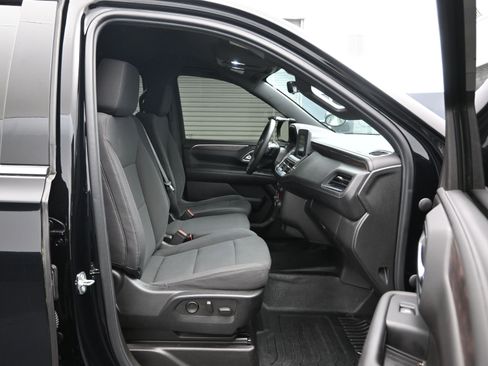 Used 2023 Chevrolet Tahoe 4WD w/ Remote Keyless Entry Package image 40