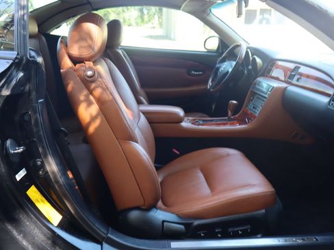 Used 2002 Lexus SC 430 Convertible RWD image 20