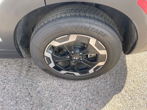 Used 2024 Hyundai Santa Fe SEL image 32