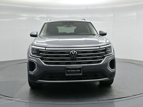 Used 2025 Volkswagen Atlas SEL AWD/4WD image 27