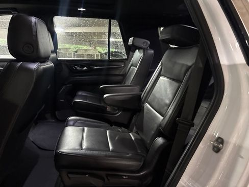 Used 2024 GMC Yukon Denali RWD image 14