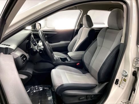 Used 2025 Subaru Outback Premium image 26