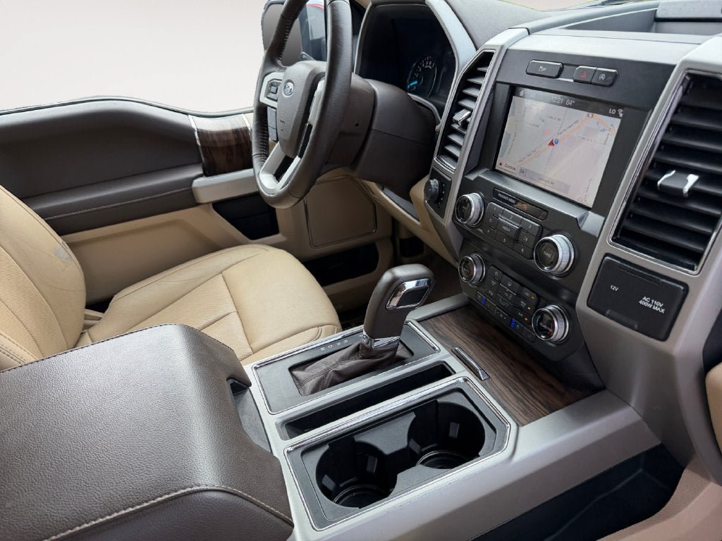 Used 2019 Ford F150 Lariat w/ Equipment Group 502A Luxury AWD/4WD image 26
