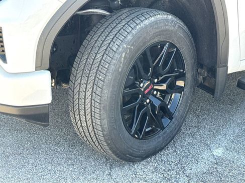 New 2026 GMC Sierra 1500 Elevation w/ Elevation Premium Package AWD/4WD image 24