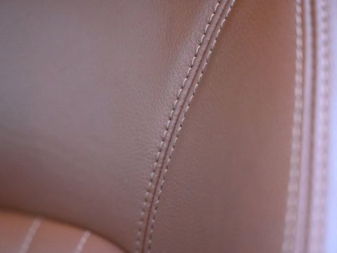 Used 2020 Maserati Levante image 20