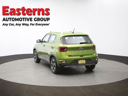 Used 2023 Hyundai Venue SEL w/ Cargo Package image 66